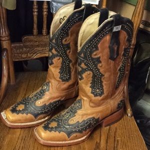 Corral woman’s cowboy boots
